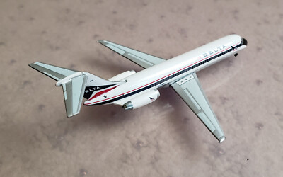 DC-9-30 Delta Airlines N1267L in 1:400 | eBay