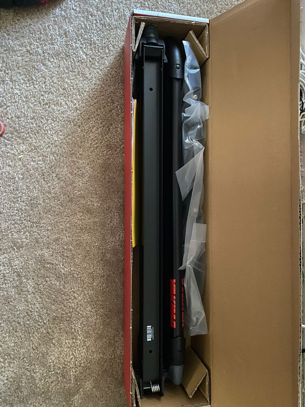 Yakima Black PowderHound 6 Ski or 4 Snowboards Rack (8003094