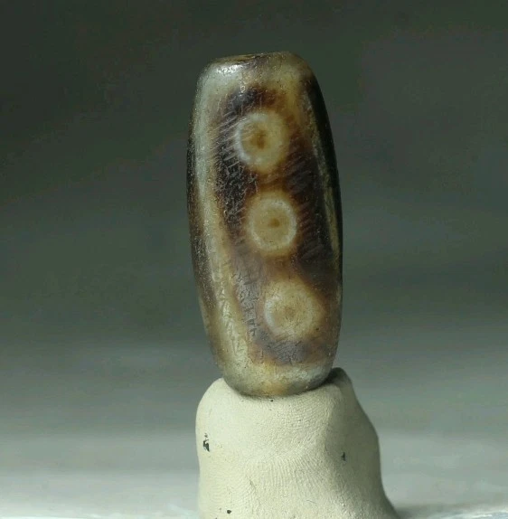 Antiguo ágata indo/tibetana anterior a 1800 patrón especial 9 ojos cuentas Dzi 10*17*37 mm Foto 4 de 4