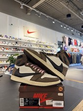 Travis Scott x Nike Air Jordan 1 Retro High OG Mocha Men's Size 11 CD4487-100