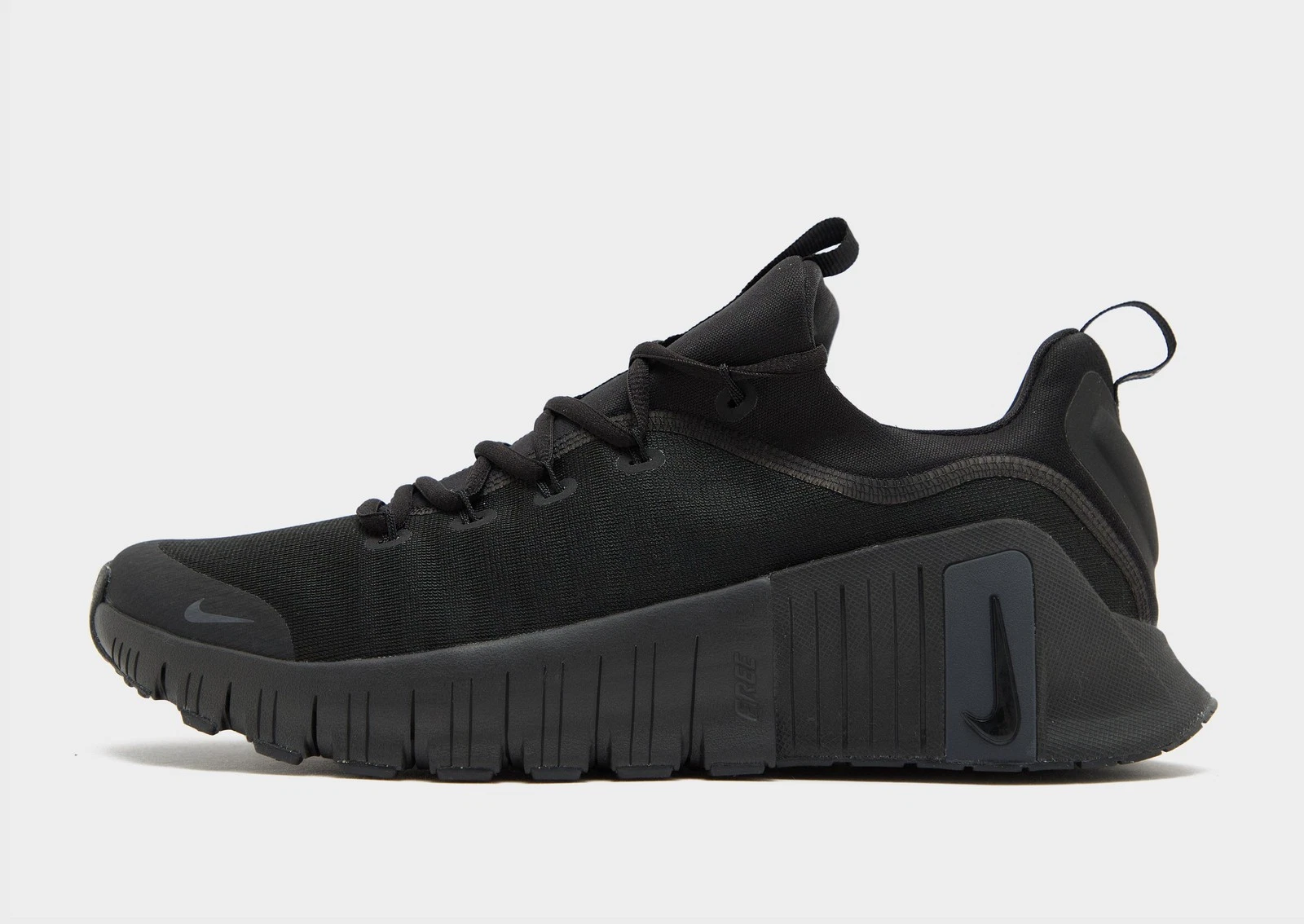 Authentic Nike Free Metcon 6 ® ( Men Sizes: UK 8, 8.5, 9, 9.5 & 11 ) All Black