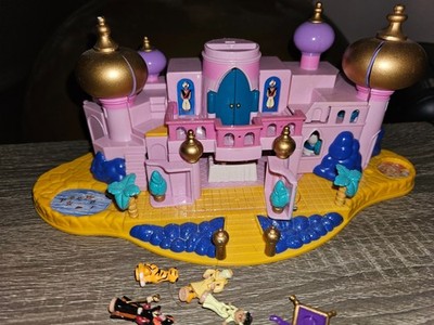 Polly Pocket Bluebird 1996 – Palais Royal Aladdin (Variante Mauve) + 5 Figurines – Occasion