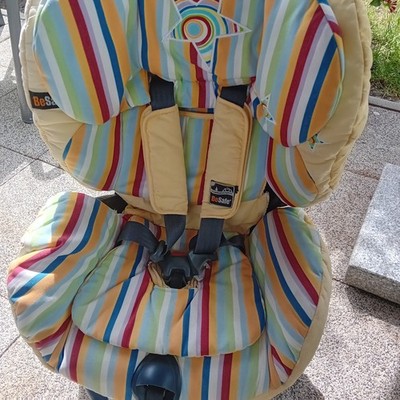  Maxi Cosi Babyschale  IZi Comfort  X1 (1,9-bis 18kg.  Polster .Gebrauch 