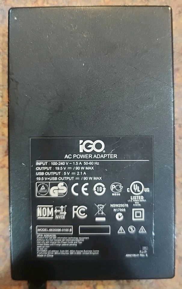 IGO 6630096-0100 B Wired Portable 19.5v 90W + USB  AC Power Adapter - Image 2 of 2
