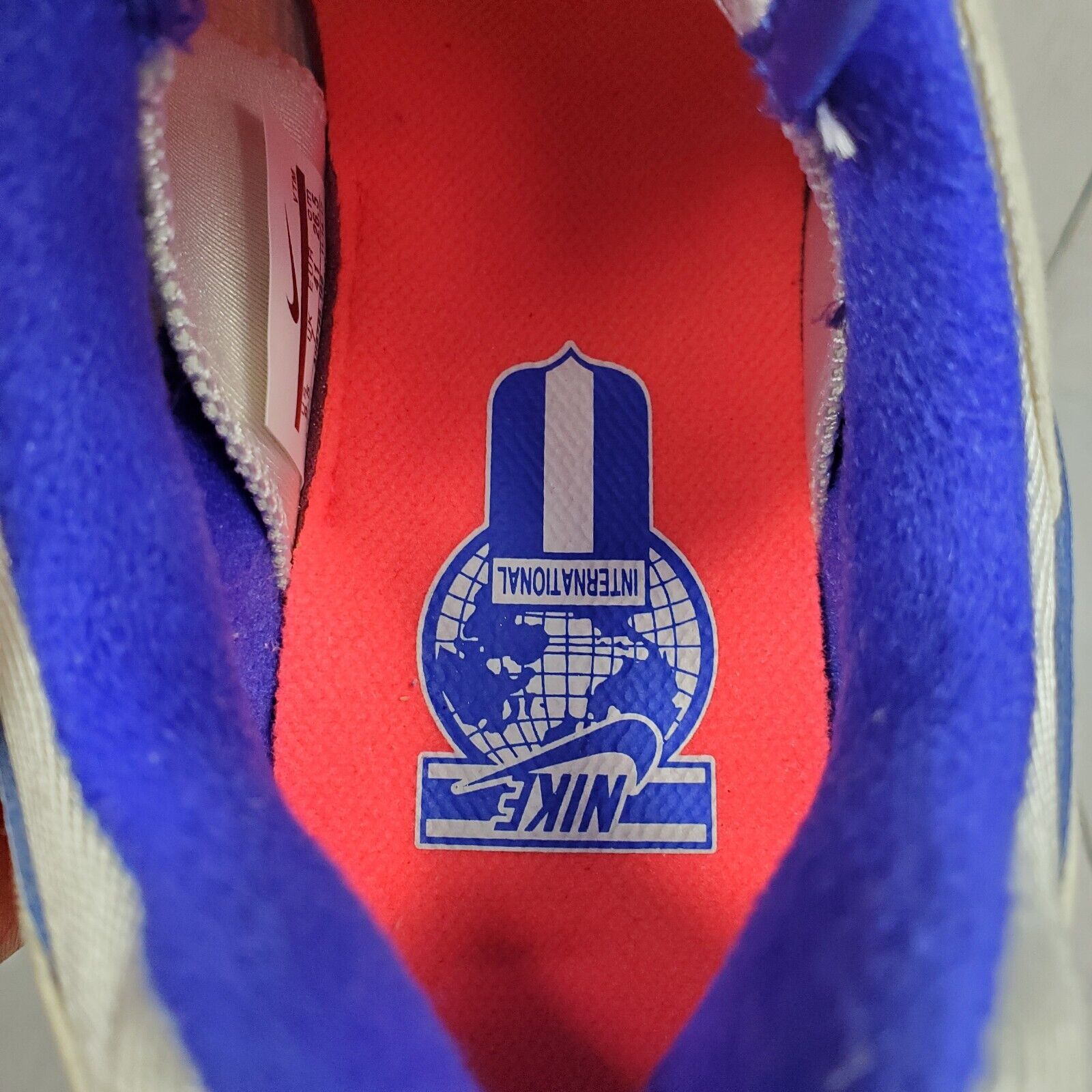 Nike Air Max 180 Ultramarine Size 9.5 Women's Sne… - image 12
