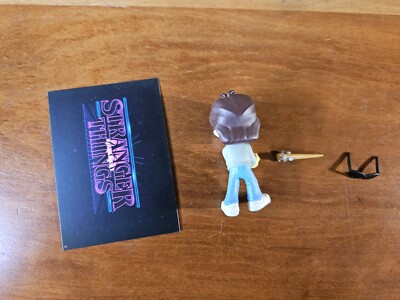 Youtooz フィギュア　stranger things 未開封　スティーブ Amazon.co.jp: YouTooz ストレンジャー・シングス スティーブ