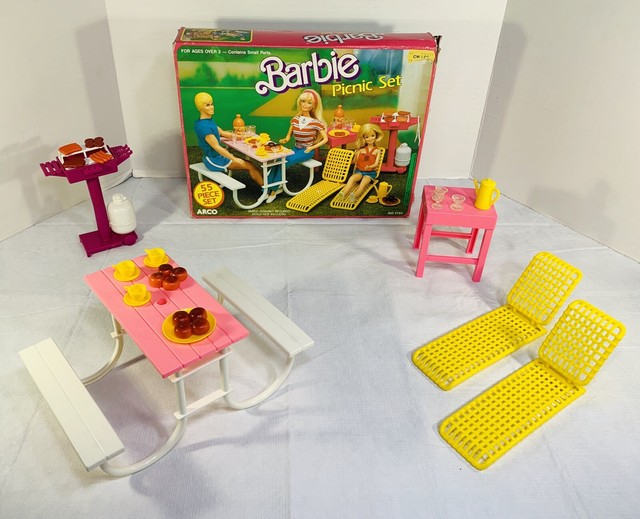 vintage barbie picnic set
