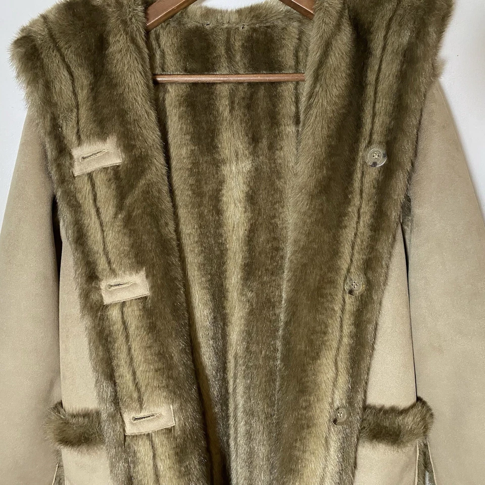 Dennis Basso женщин пальто двусторонний искусственного меха стриженный мех с капюшоном коричневый желтовато-коричневый размер XS - Изображение 4 из 4
