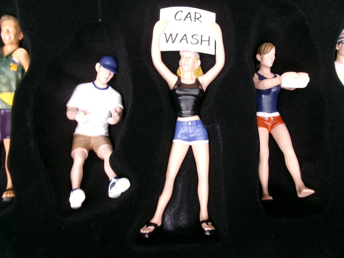 ヴィンテージ 2005 gmp パーツ部門 1/18 スケール カーウォッシュ Vintage 2005 GMP Parts Department 1:18 Scale Car Wash Figurines