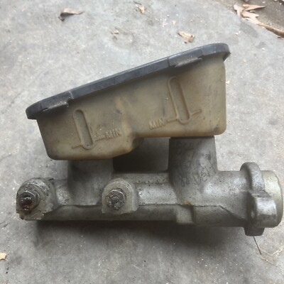 you Bendix R 12192 Brake Master Cylinder For 1987-1989 Camaro