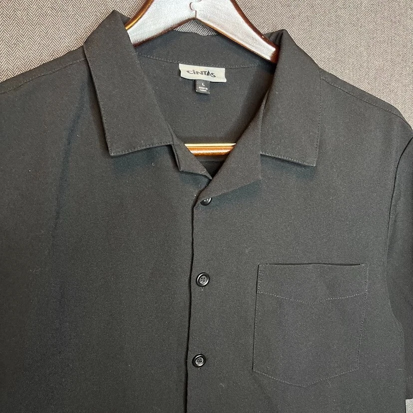 Рубашка мужская большая черная на пуговицах повседневная с коротким рукавом карман для работы на открытом воздухе - Изображение 2 из 4