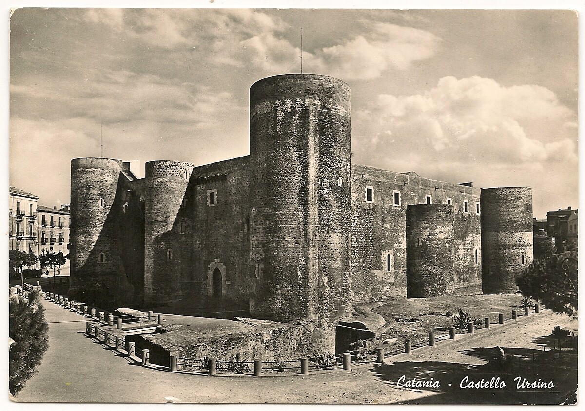 Foto 1 di 1