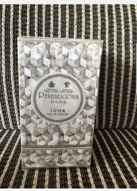 Penhaligon’s luna Perfume 30ml Boxed Brand New Sealed Genuine RRP £80❤️ Penhaligon’s luna Perfume 30ml Boxed Brand New Sealed Genuine RRP £80❤️