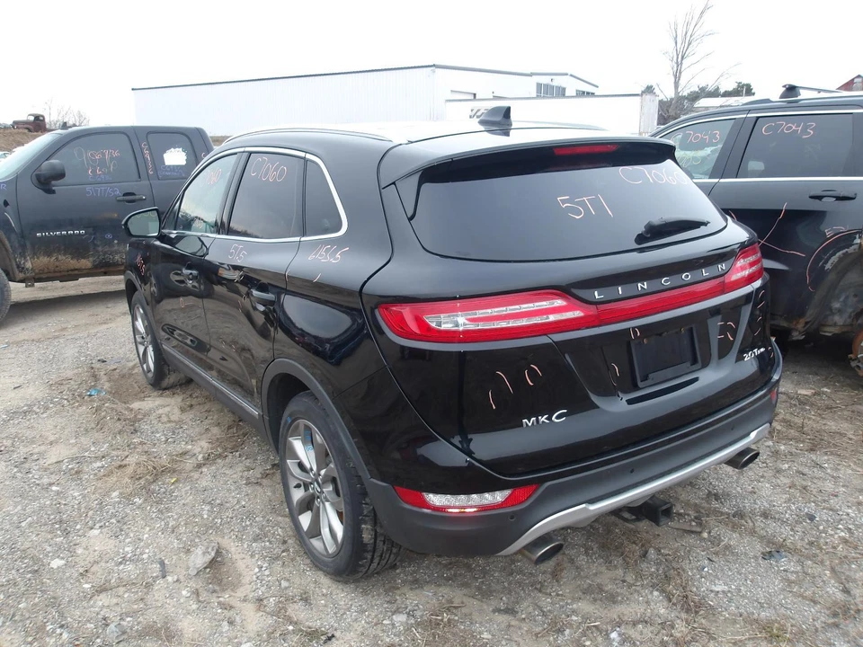 Conjunto de filtro de aire usado se adapta a: Lincoln MKC 2.0 2017 grado A Foto 3 de 4