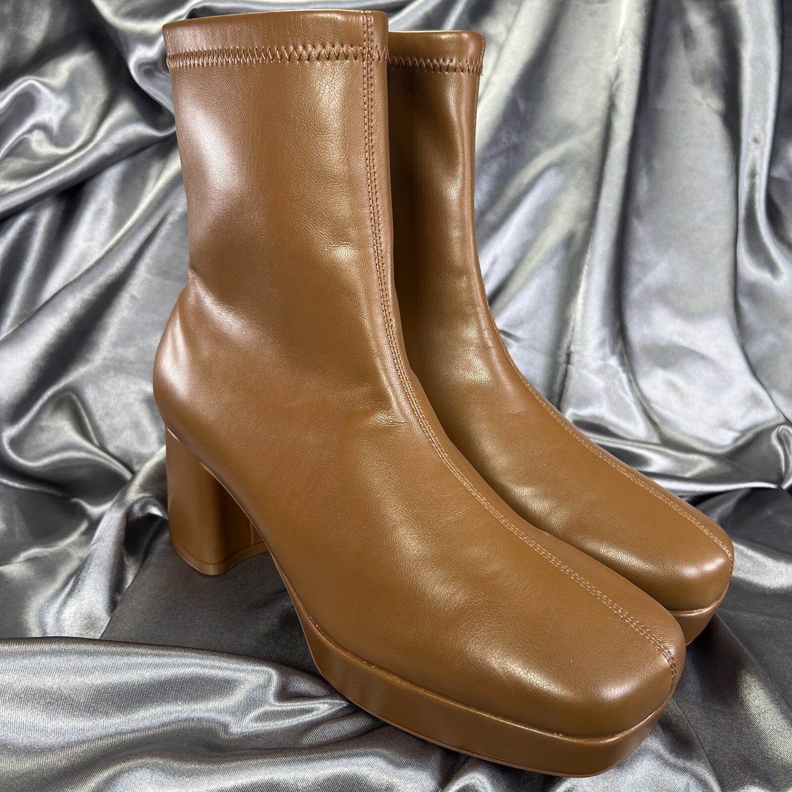 Aerosole Sussex Ankle Boots Women Sz 7.5 Block Heel Platform Luggage Brown Y2K