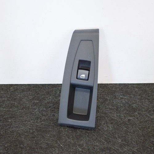 BMW 2 Active Tourer F45 220 d Türfensterschalter vorne links 9208107 2015 RHD