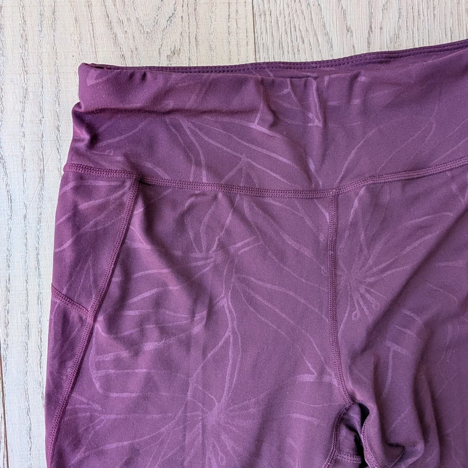 Leggings deportivos Sweaty Betty todo el día púrpura floral EE. UU. 8/10 longitud talla M Foto 2 de 4