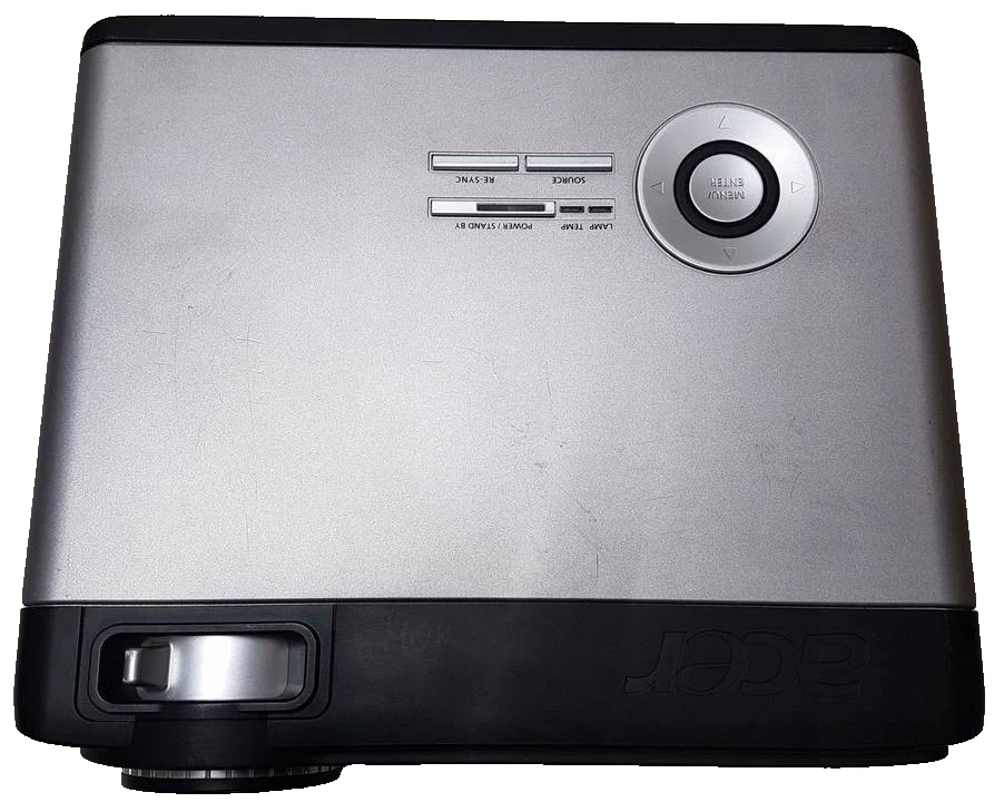 Acer PD523 DLP Beamer Projektor 2500 ANSI Lumen SVGA VGA HDMI Heimkino Büro - Bild 2 von 4