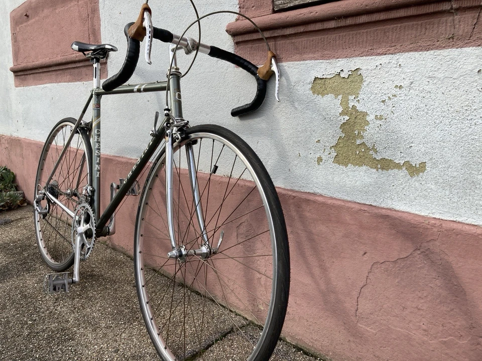 Wunderschönes Chesini Arena Eroica Rennrad Shimano 600 Größe 54 Super Zustand - Bild 4 von 4