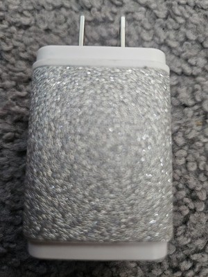 WirelessGear Dual USB AC Charger - Silver/White Glitter, 5V/240V, BL3536