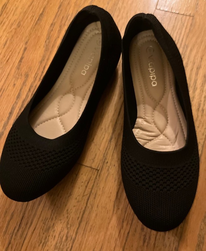 Viapipa Women's Ballet Flats Sz 8 NIB