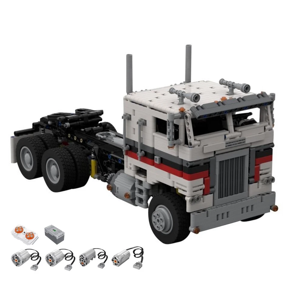 Truck with Rotating V6 Piston Engine and Full Suspension 1664 Pieces MOC-104414 - Image 2 of 4