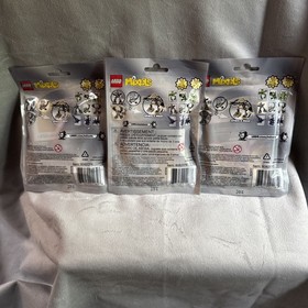 3 New Sealed Bags Of LEGO MIXELS: Footi Hoogi Scorpi