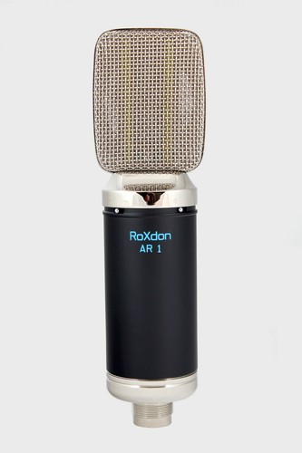 RoXdon AR-1 aktives (rauscharmes) Studio-Farbband-Mikrofon - Bild 1 von 2