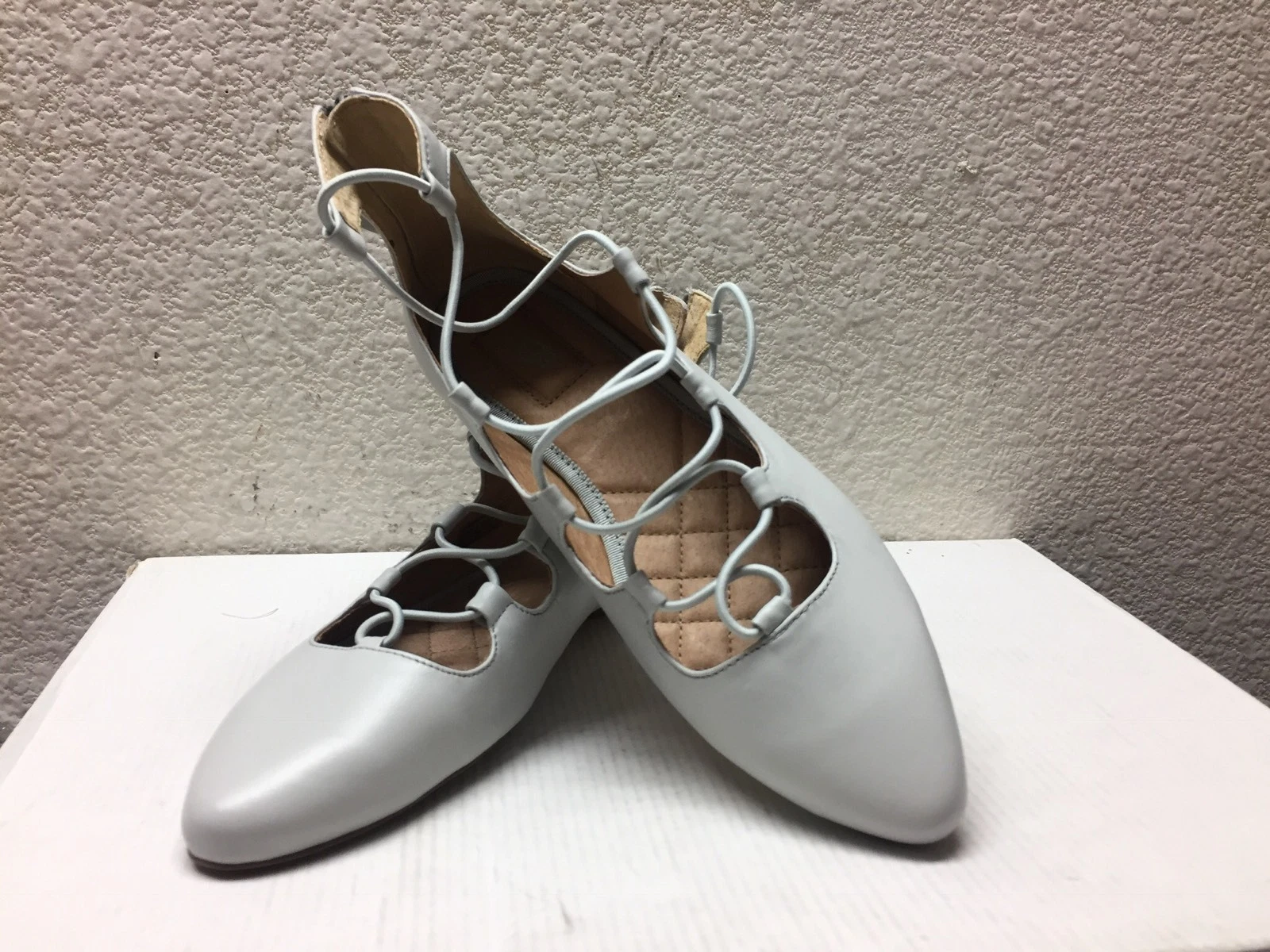 UGG LORIANNA BALLETTO GRIGIO CHIARO PIATTO IN PELLE US 6 5 EU 37 5 UK 5 NUOVO CON SCATOLA