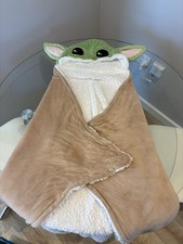 Star Wars Mandalorian Baby Yoda Hooded Wearable Fleece Blanket Adult