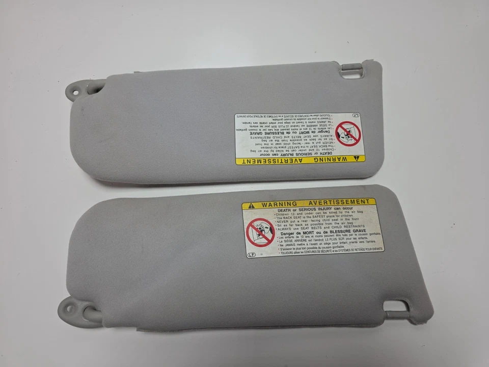 Juego de pares de parasoles grises para conductor y pasajero Toyota Celica 2000-2005 Foto 2 de 4