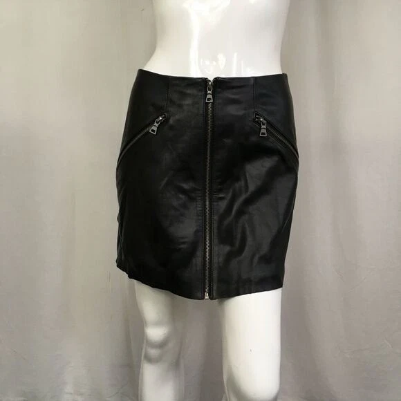 Minifalda Victoria's Secret negra de cuero genuino con bolsillos y cremallera frontal talla 0 Foto 3 de 4