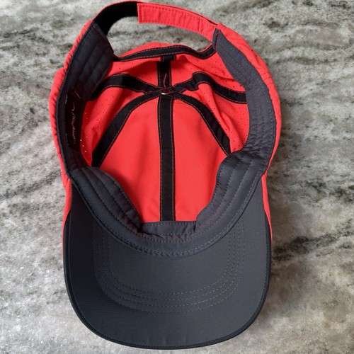 Nike Retro Tour RZN/VrS Cappello Uomo Berretto da Golf Traforato - Salmone - Foto 7 di 8