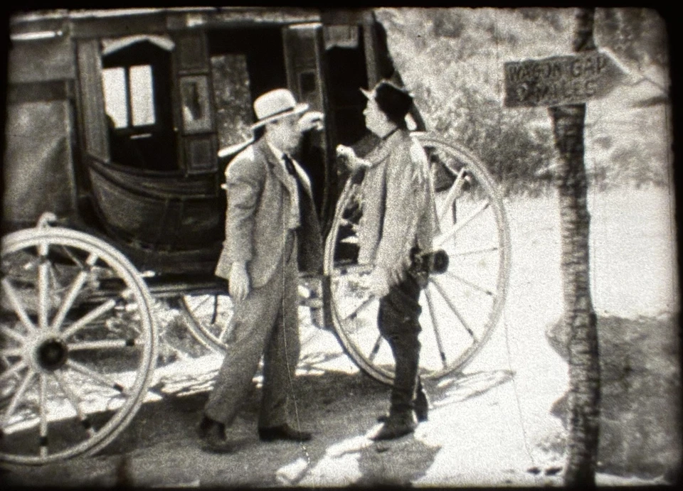 Super-8 Sound CASTLE FILM REEL - five 200 ft comedies on one 800 ft reel 40 min - Image 3 of 4