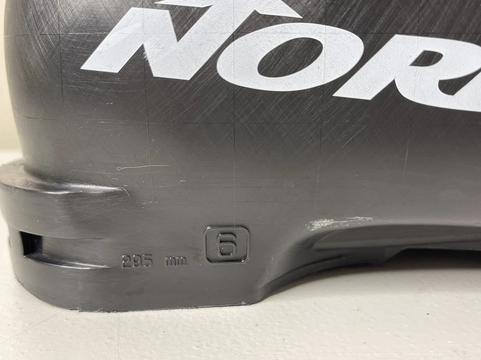 Nordica Dobermann World Cup 110 Ski Boots Black Red Size 6 / 295mm - Image 2 of 4