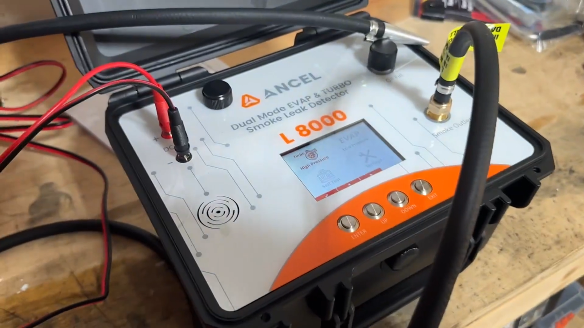 Ancel L8000 EVAP Smoke Machine Leak Tester Dual Mode Diagnostic