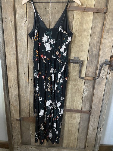 Kaileigh Black Floral Jumpsuit Size Large Wide Leg Spaghetti Straps - Picture 4 of 7