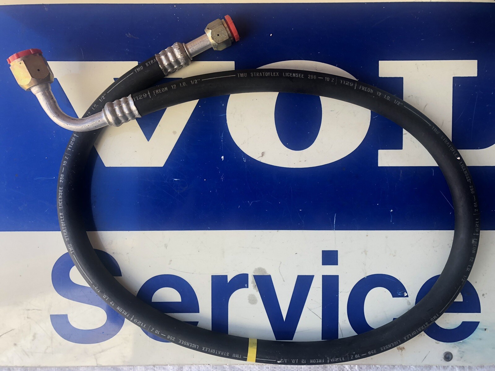Durite climatisation Volvo 245 flexible et étanche en caoutchouc renforcé