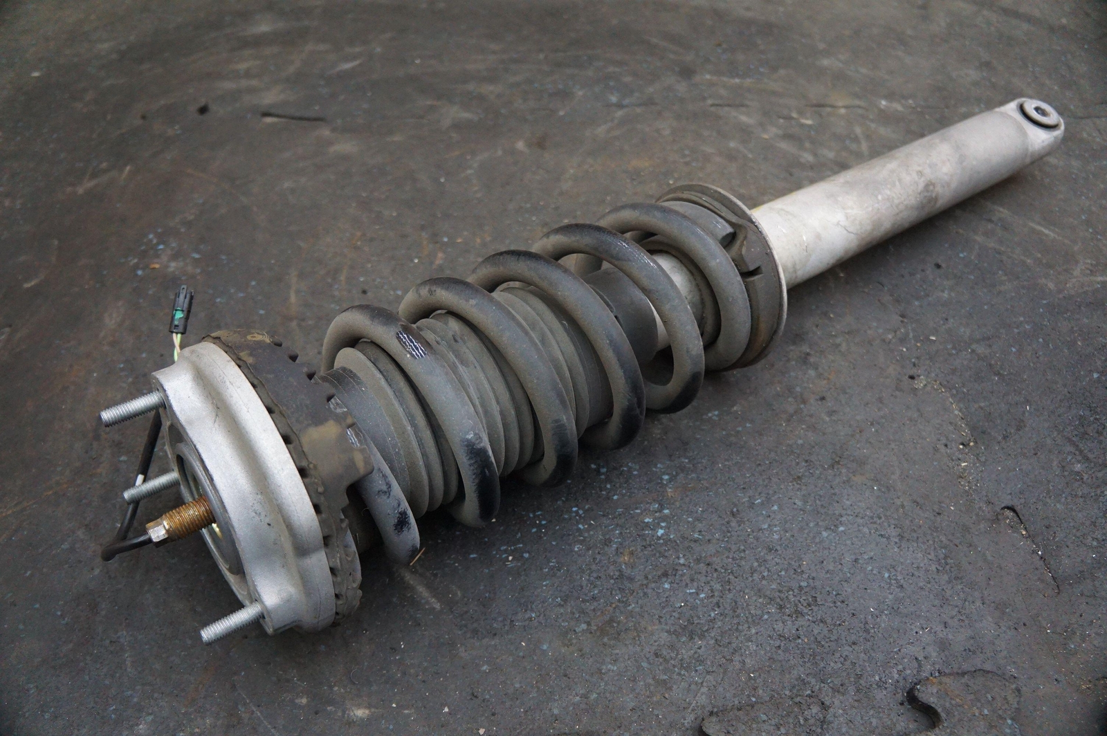 Front Shock Spring Strut Edc 2wd Rwd Oem Maserati Quattroporte Ghibli 2013-17+