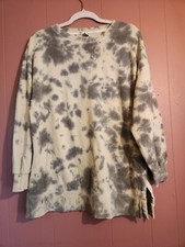 Old Navy Women s Green Tie Dye Sweatshirt Size Medium