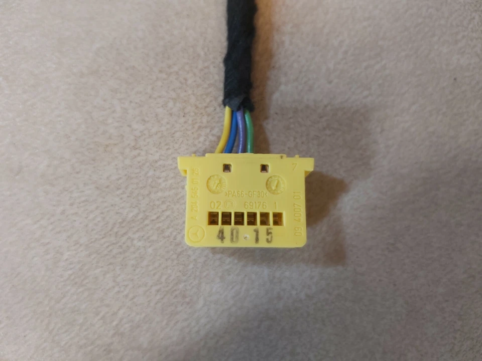 CABLE ENCHUFE CABLE VOLANTE AIRE ORIGINAL MERCEDES-BENZ 4 PINES A2045450126 Foto 2 de 4