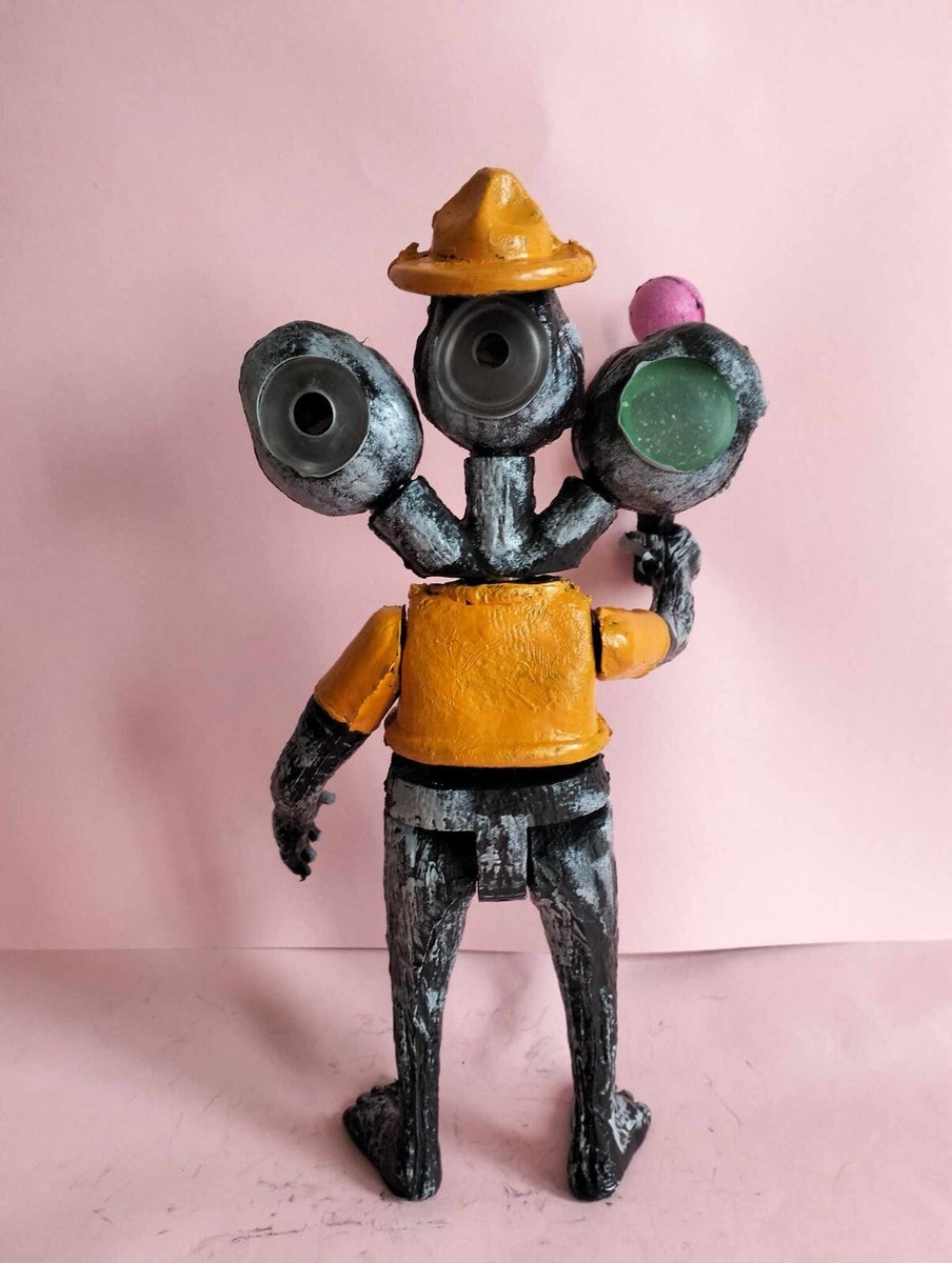 3 Headed ZOOKEEPER ZOONOMALY FIGURE 10