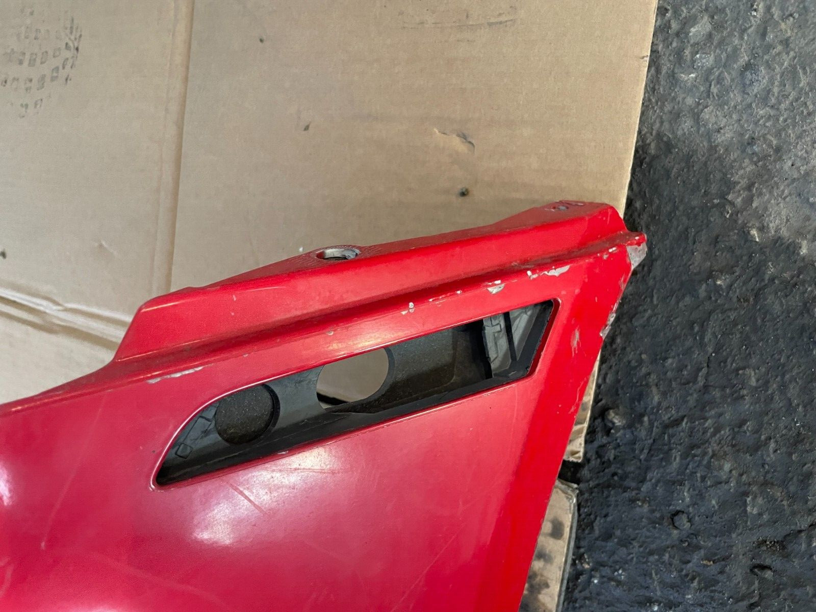 2010 - 2012 AUDI R8 FRONT BUMPER COVER 420807437 OEM