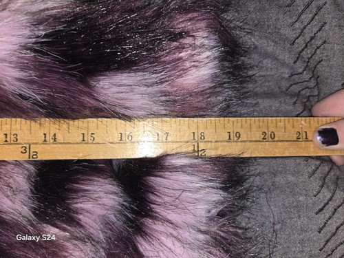 Marciano Faux Fur Jacket Girls Size Xl Purple Satin Lining Hook & Eye Closure - Picture 3 of 10