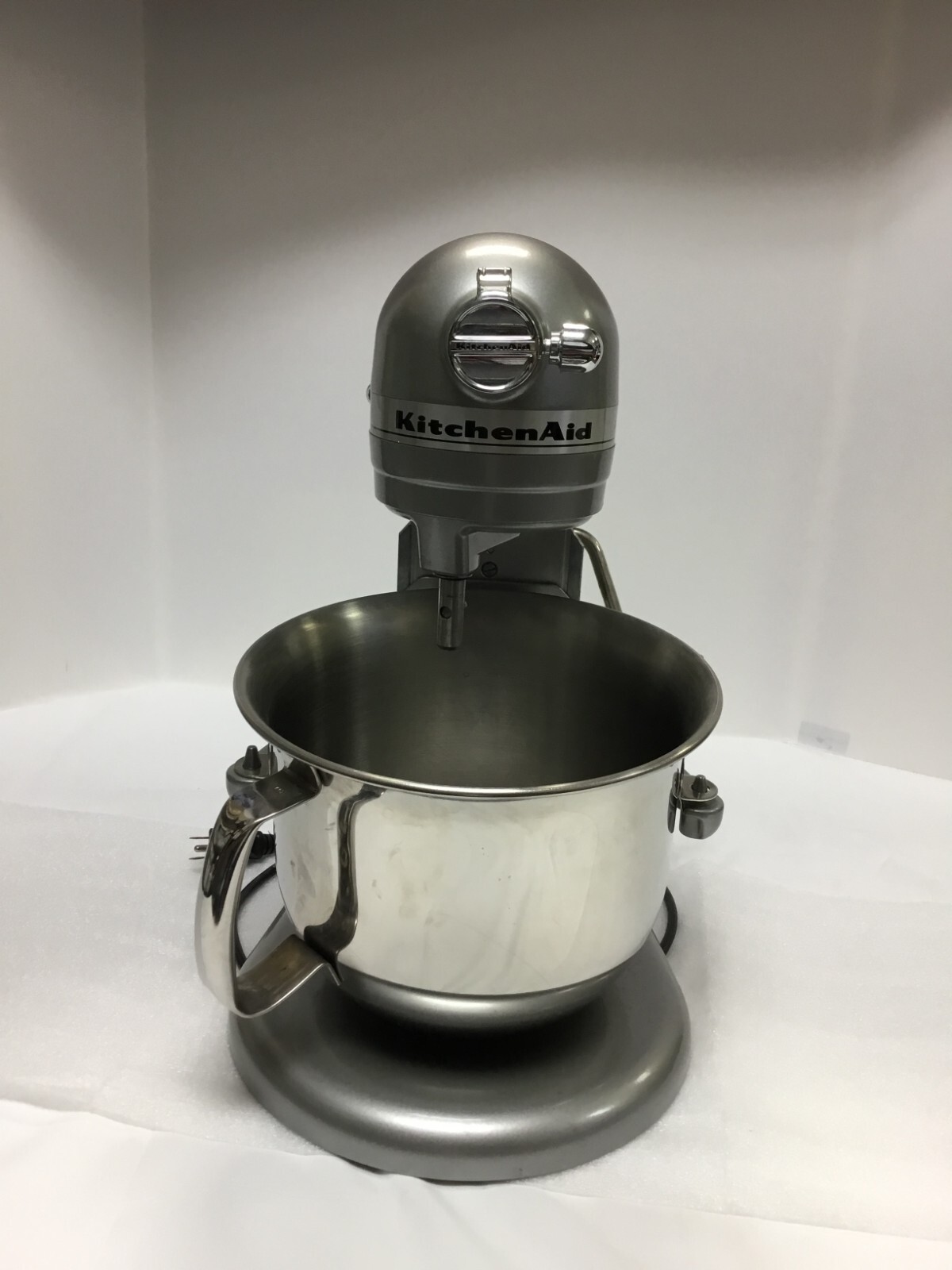 KitchenAid Professional 6000 HD KSM6573CCU Stand Mixer, 6 Quart