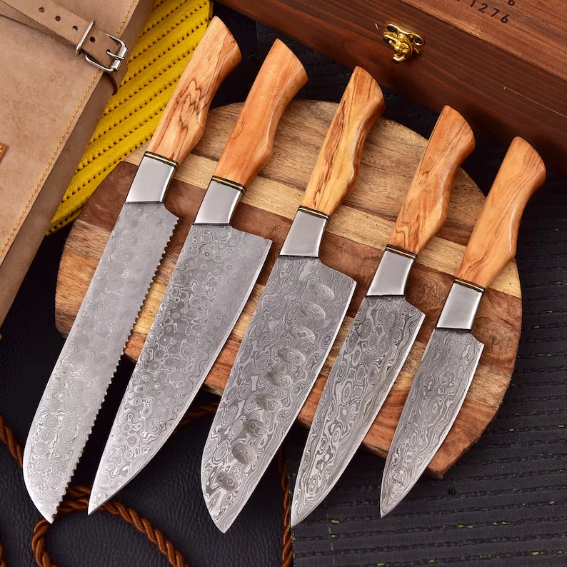 Damascus forged Chef Set of 5 pieces,Chef Knife set Rain Drop, Burl Olives wood