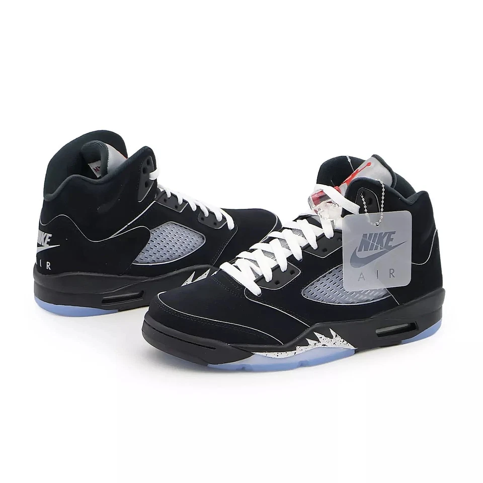 Air Jordan 5 Retro OG Black Metallic Reimagined Men’s Shoes 2025 Release - Image 3 of 4