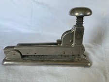 Vintageantique Star Wire Heavy Metal Staplerfastener Retroindustrial Design Vintageantique Star Wire Heavy Metal Staplerfastener Retroindustrial Design