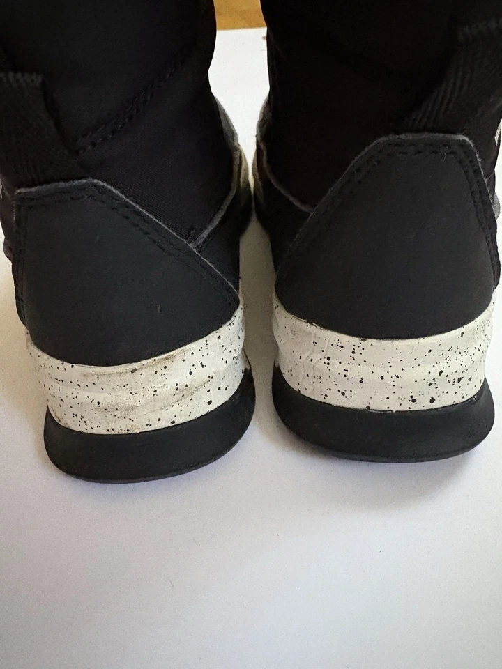 Kamik Stormy Botas Tecnológicas Impermeables Talla 11 Botas de Invierno Botas Impermeables Foto 4 de 4