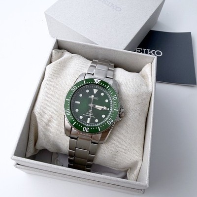 Seiko Prospex Sea Solar Power Men Green Dial Stainless Steel